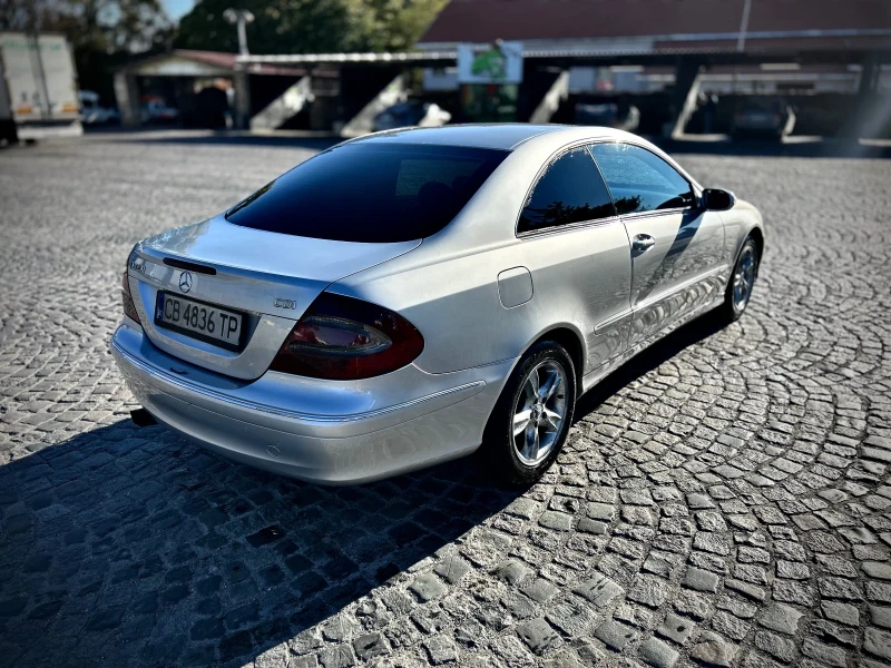 Mercedes-Benz CLK 270CDI, снимка 4 - Автомобили и джипове - 47753260