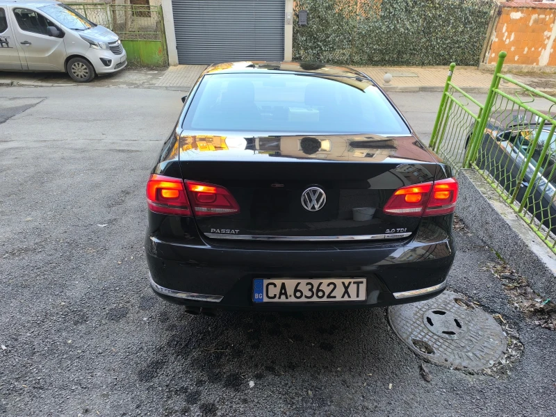 VW Passat B7, снимка 4 - Автомобили и джипове - 49562107