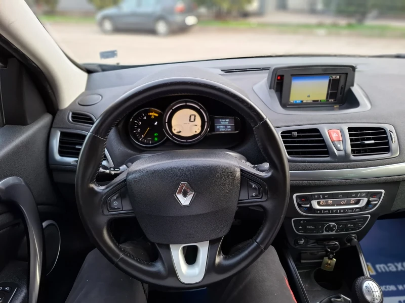 Renault Megane 1.9dCi * GT-LINE * EURO 5 * КЛИМАТРОНИК * NAVI * , снимка 16 - Автомобили и джипове - 49481338