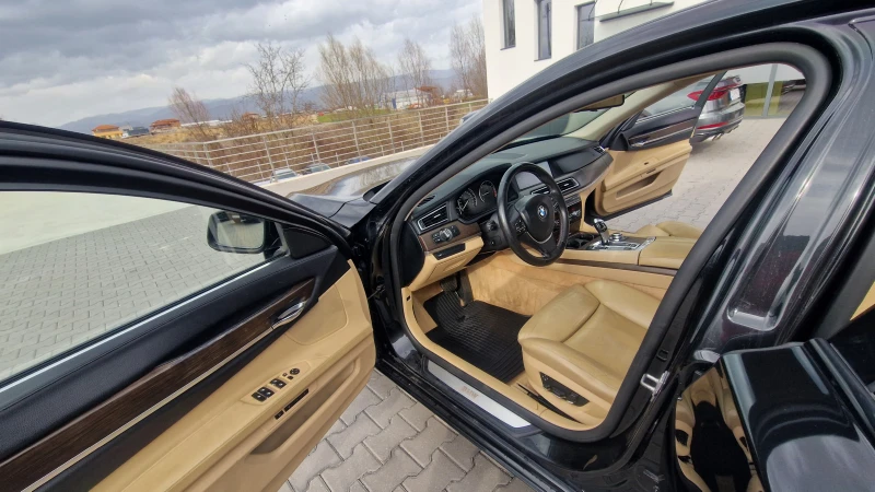 BMW 730, снимка 9 - Автомобили и джипове - 49569036