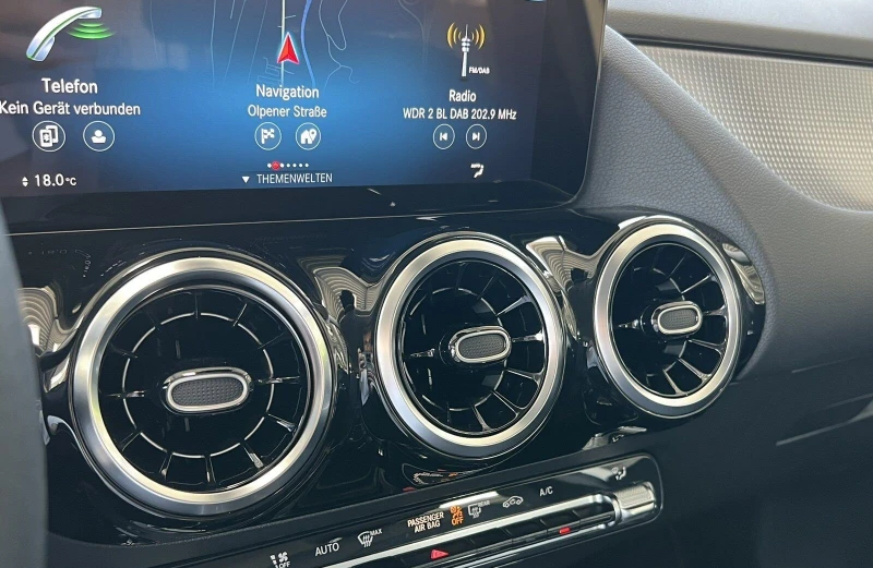 Mercedes-Benz B 220 D 4M, снимка 14 - Автомобили и джипове - 50749729