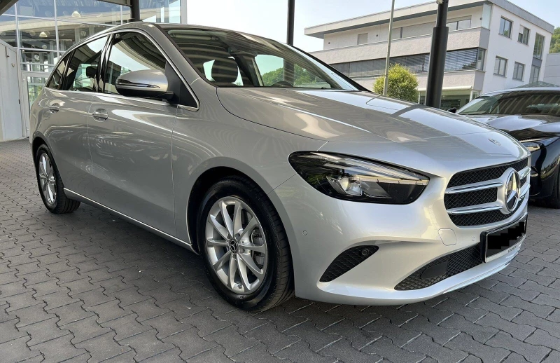 Mercedes-Benz B 220 D 4M, снимка 3 - Автомобили и джипове - 50749729