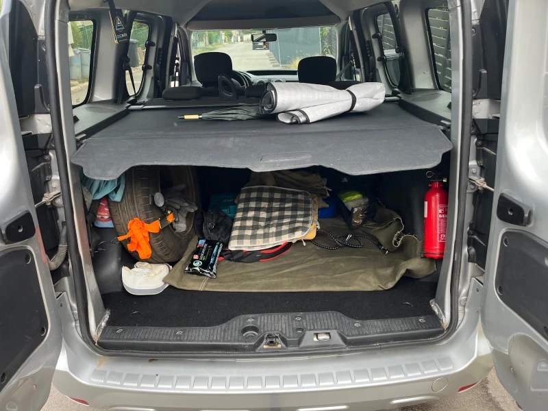 Dacia Dokker  1.6 бензин/газ с Верига , снимка 6 - Автомобили и джипове - 52539454