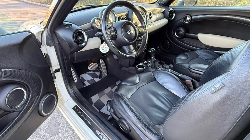 Mini Cooper R59 JCW 184kc, снимка 6 - Автомобили и джипове - 52588431