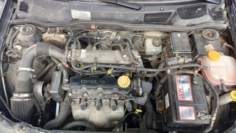 Opel Astra, снимка 10 - Автомобили и джипове - 52578598