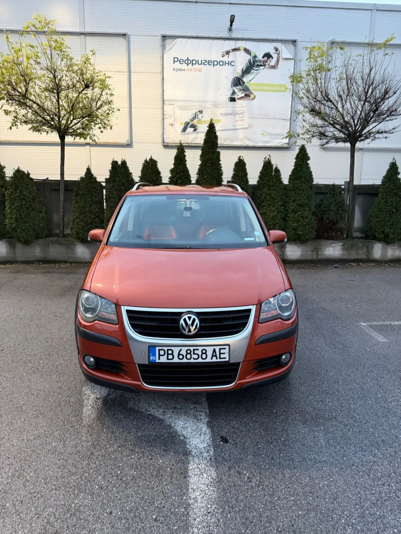 VW Touran CROSS TOURAN