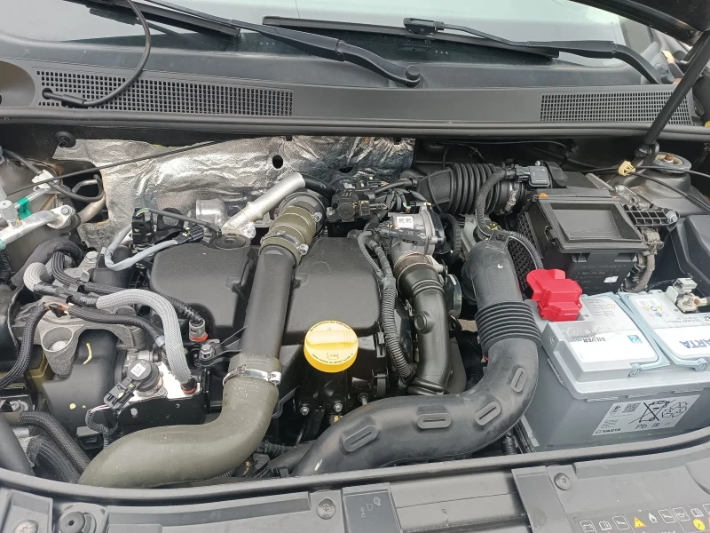 Dacia Sandero Stepway, снимка 13 - Автомобили и джипове - 52709868