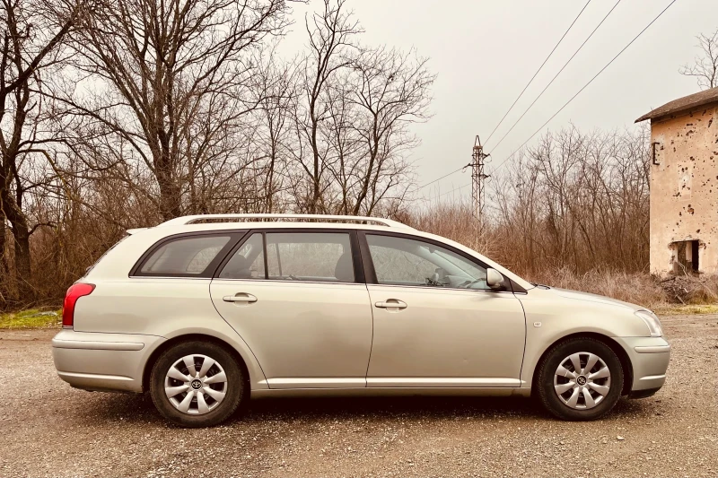 Toyota Avensis T25, снимка 3 - Автомобили и джипове - 53213178