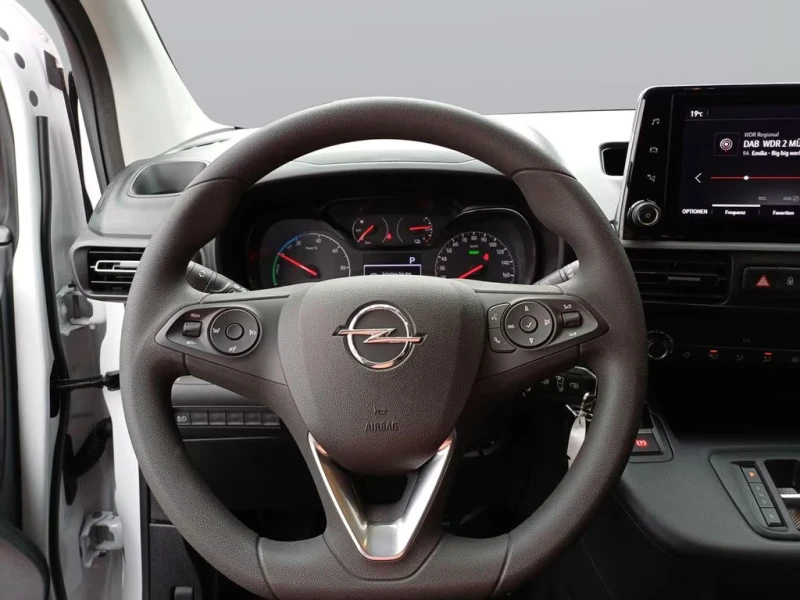 Opel Combo eCARGO-EDITION/136HP/CAM/NAVI/CPLAY/822g, снимка 7 - Автомобили и джипове - 53593527