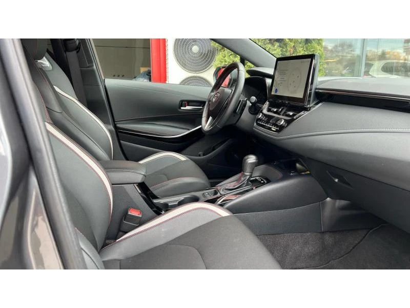 Toyota Corolla 2.0H GR Sport, снимка 10 - Автомобили и джипове - 53998646