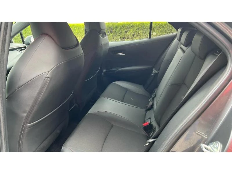 Toyota Corolla 2.0H GR Sport, снимка 17 - Автомобили и джипове - 53998646