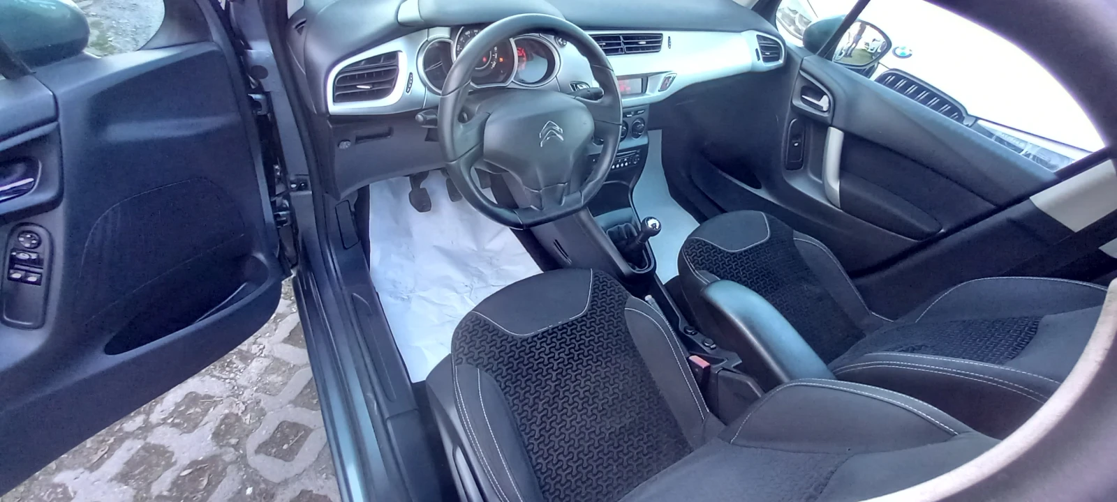 Citroen C3 ГАЗ 1.4i ИЗКЛЮЧИТЕЛН СЕРВИ КНИЖК ОБСЛУЖН УНИКТ НОВ - изображение 7