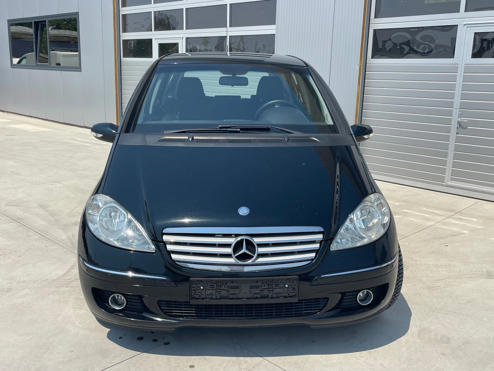 Mercedes-Benz A 180 Elegance - изображение 7