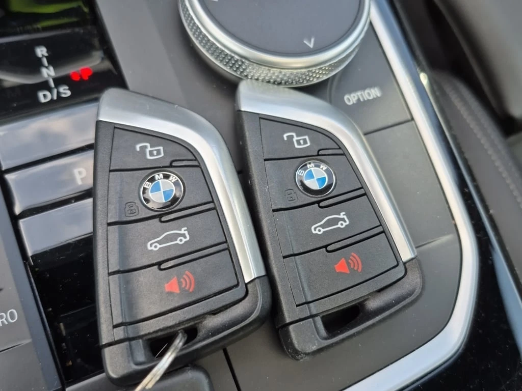 BMW 330 * 330I XDRIVE * CARFAX * БЕЗ ПЪРВОНАЧАЛНА ВНОСКА - изображение 8