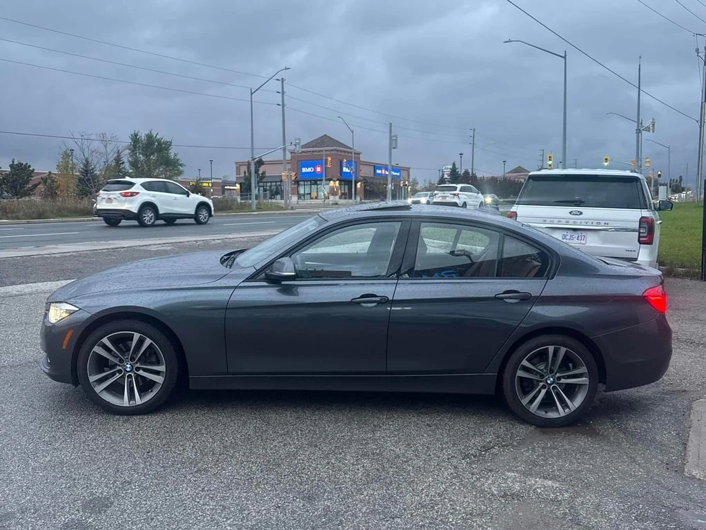 BMW 330 * xDrive * CARFAX *    | Mobile.bg   2