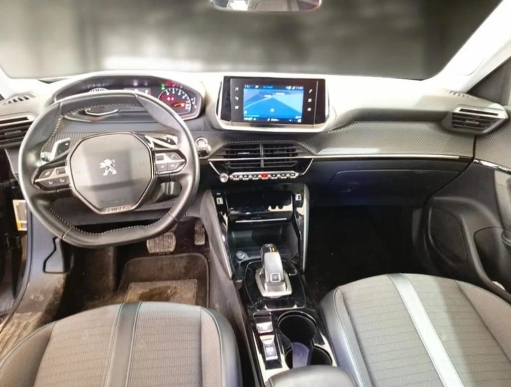 Peugeot 2008 !!!ОЧАКВАН ВНОС!!! 1.5 BlueHDI 130ps. ALLURE - изображение 5