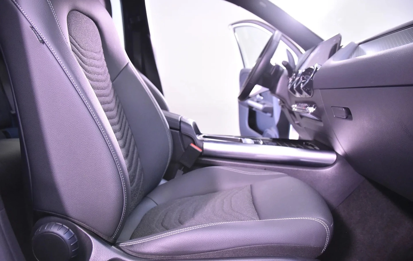 Mercedes-Benz GLA 180 | Mobile.bg   6