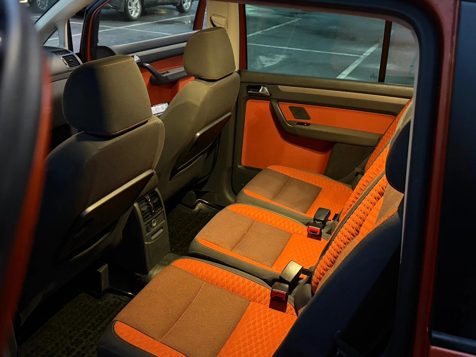 VW Touran CROSS TOURAN | Mobile.bg   12