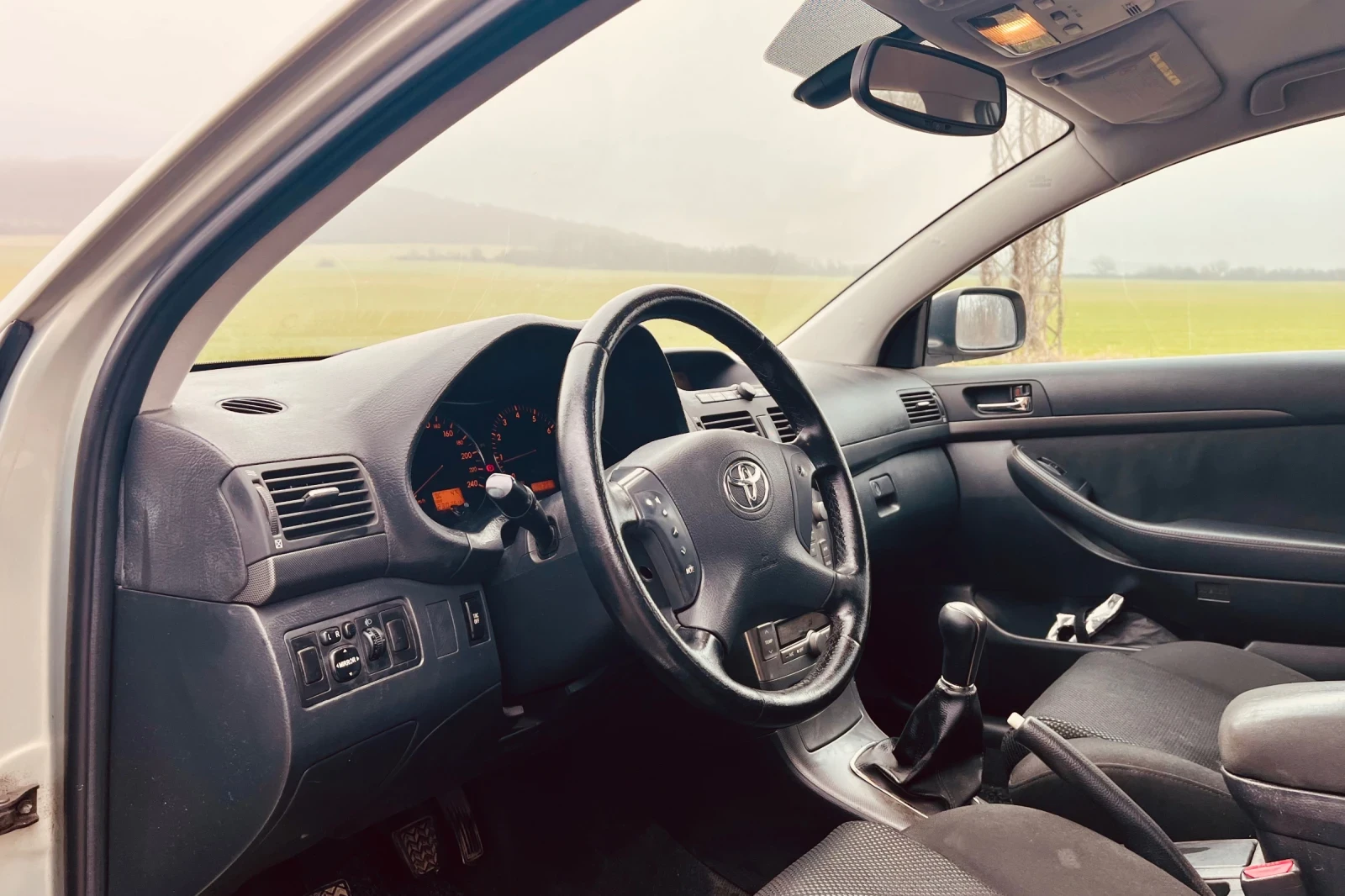 Toyota Avensis 1.8 ���., 129 �.�. | Mobile.bg � ����������� 13