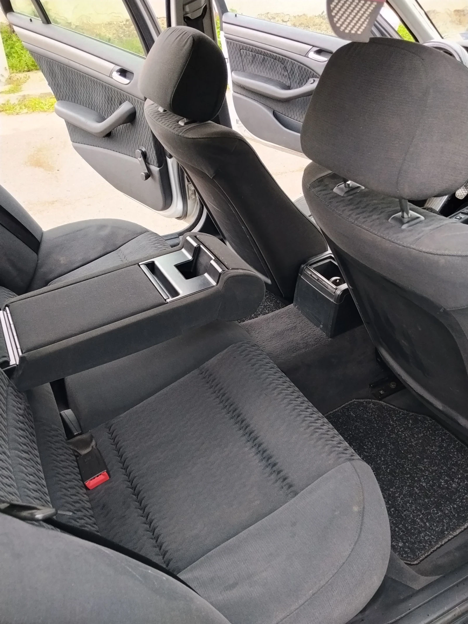 BMW 318, снимка 11 - Автомобили и джипове - 53934684