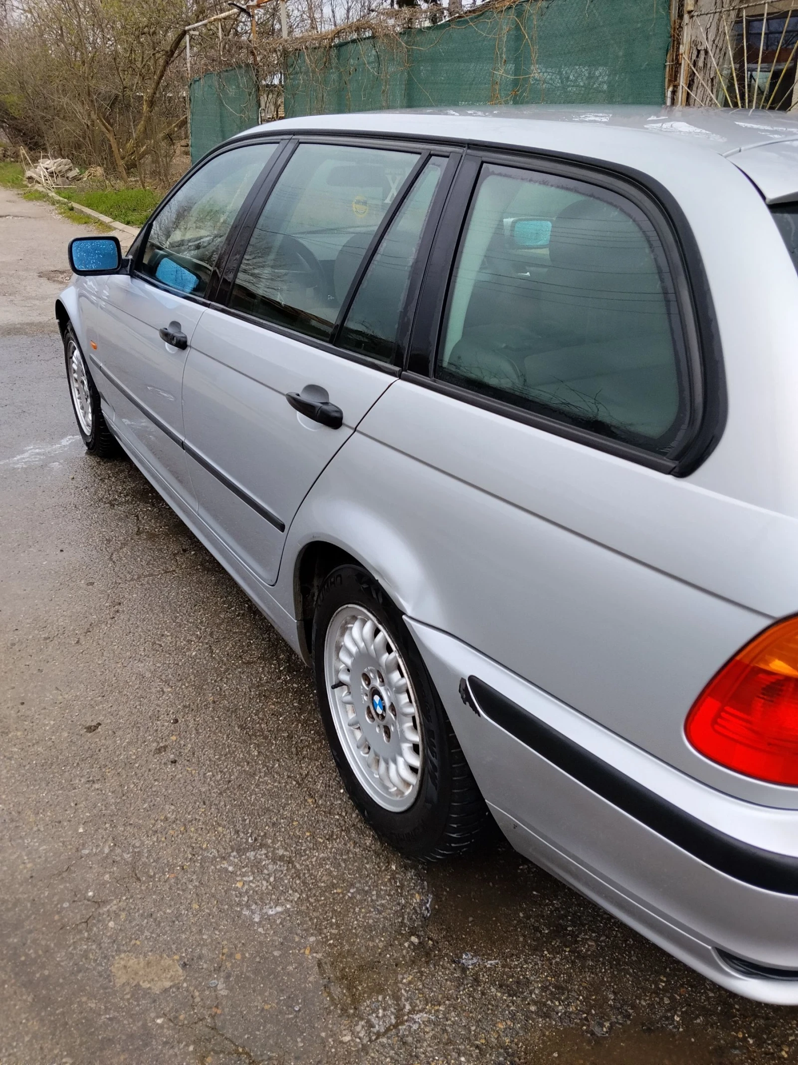 BMW 318, снимка 5 - Автомобили и джипове - 53934684