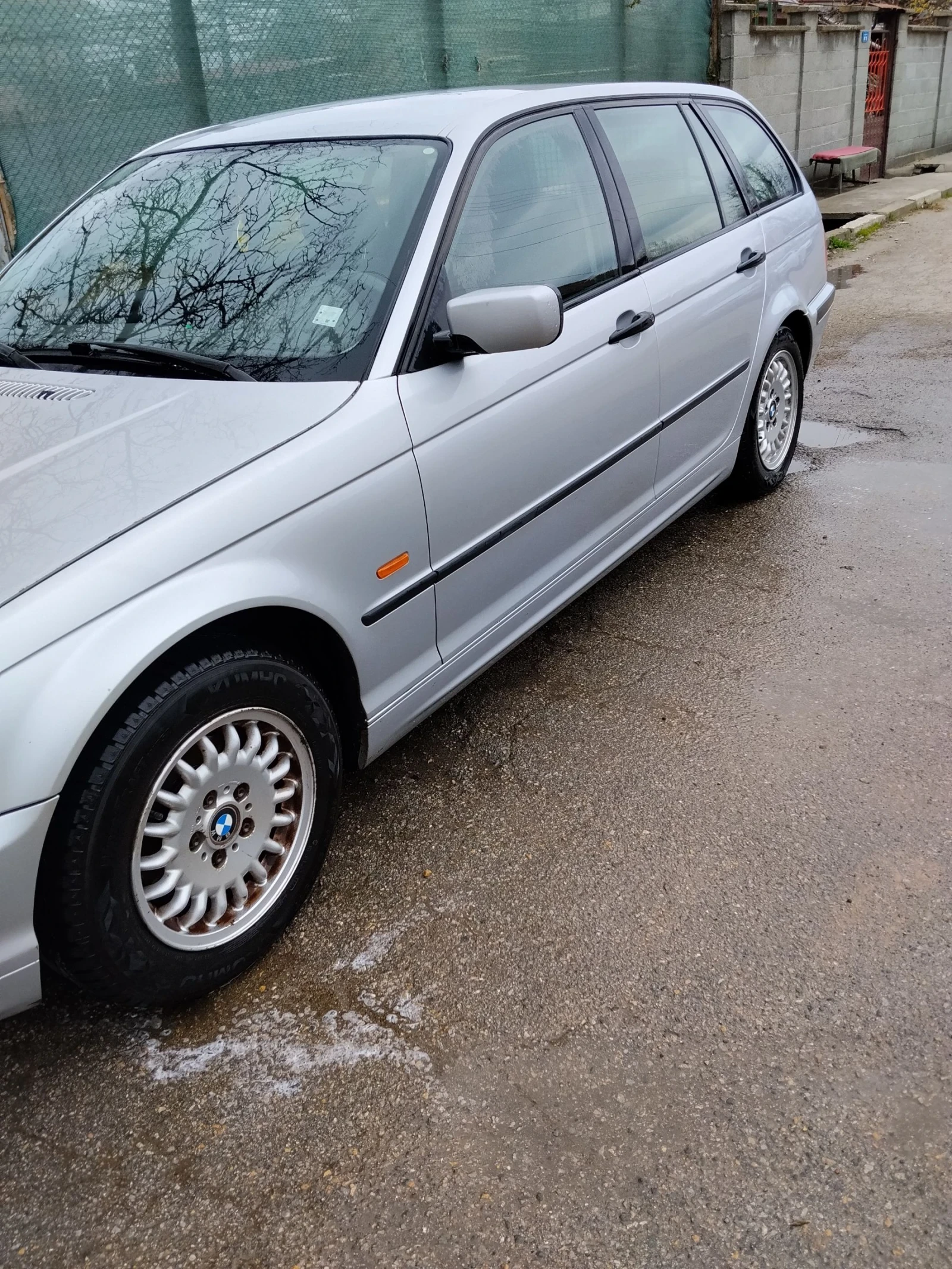 BMW 318, снимка 4 - Автомобили и джипове - 53934684