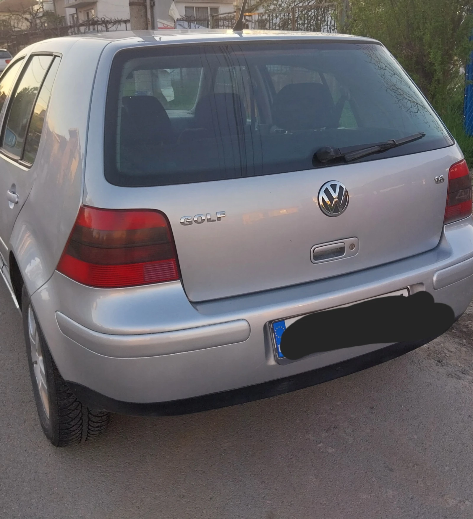 VW Golf 1.6клима  , снимка 3 - Автомобили и джипове - 54565524