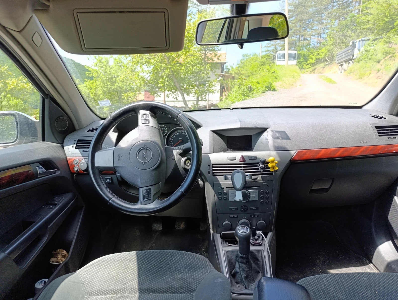 Opel Astra, снимка 2 - Автомобили и джипове - 54780943