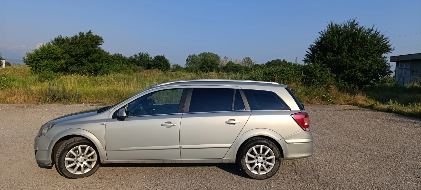 Opel Astra, снимка 11 - Автомобили и джипове - 54780943