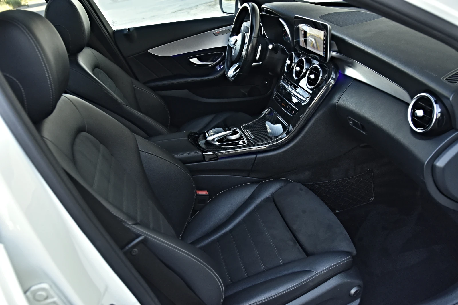 Mercedes-Benz C 220 D 9G AMG-Optik 360 MULTIBEAM BURMESTER COCKPIT PAN, снимка 14 - Автомобили и джипове - 54918991