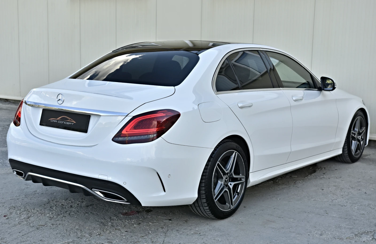 Mercedes-Benz C 220 D 9G AMG-Optik 360 MULTIBEAM BURMESTER COCKPIT PAN, снимка 4 - Автомобили и джипове - 54918991