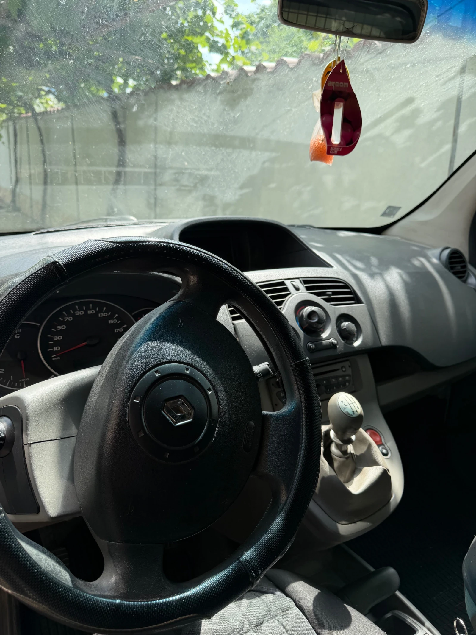 Renault Kangoo, снимка 5 - Автомобили и джипове - 55207855