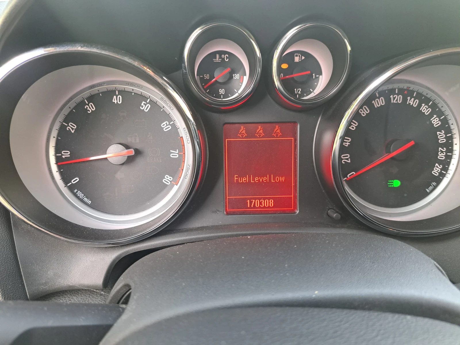 Opel Astra 1, 6 бензин 115коня , снимка 9 - Автомобили и джипове - 55493811