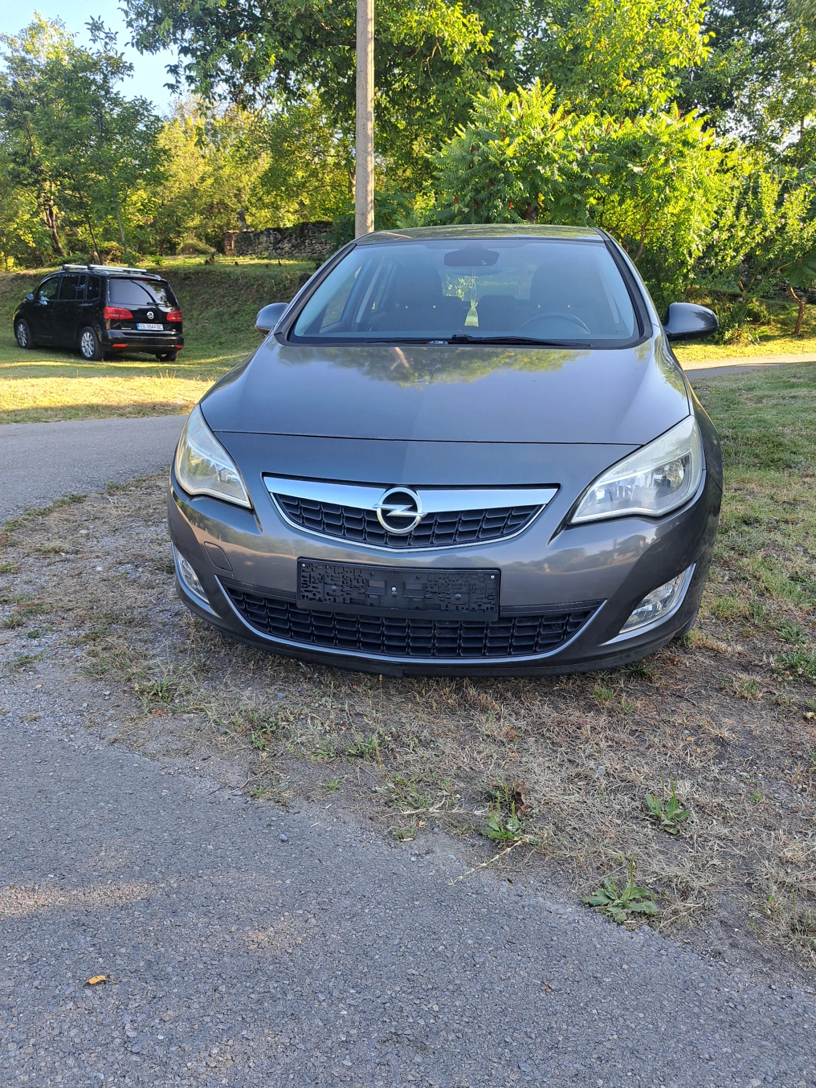 Opel Astra 1, 6 бензин 115коня , снимка 2 - Автомобили и джипове - 55493811