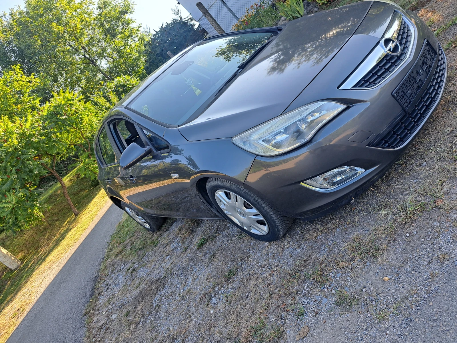 Opel Astra 1, 6 бензин 115коня , снимка 3 - Автомобили и джипове - 55493811
