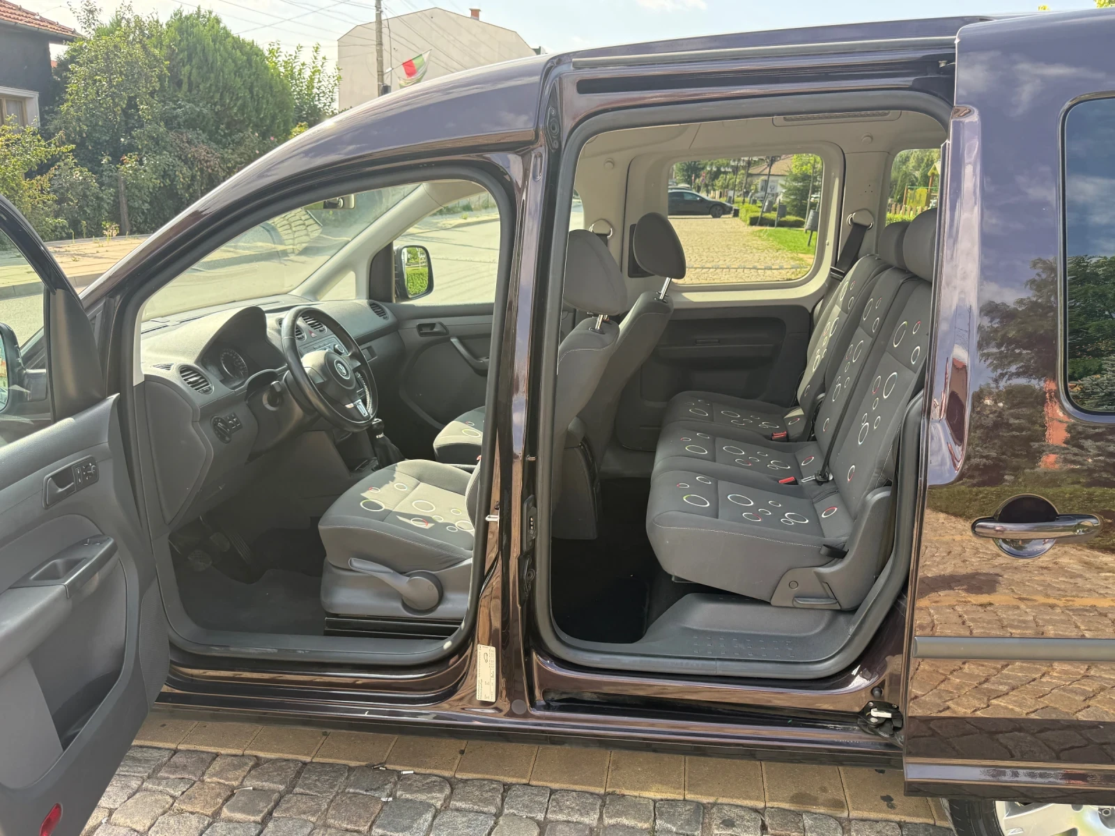 VW Caddy LIFE 5места 2.0 LPG ГАЗ , снимка 10 - Автомобили и джипове - 55662057