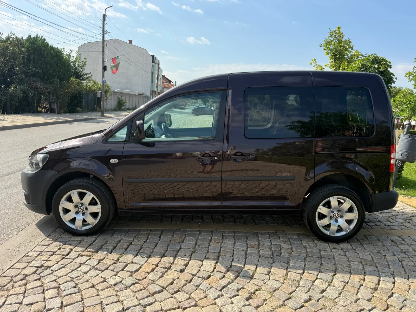 VW Caddy LIFE 5места 2.0 LPG ГАЗ , снимка 4 - Автомобили и джипове - 55662057