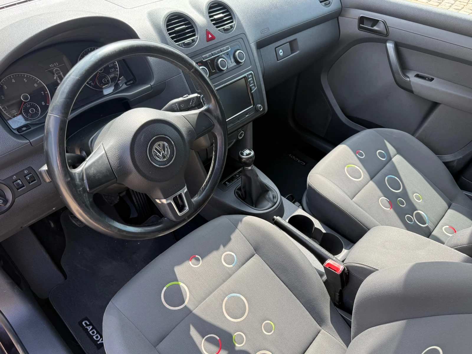 VW Caddy LIFE 5места 2.0 LPG ГАЗ , снимка 12 - Автомобили и джипове - 55662057