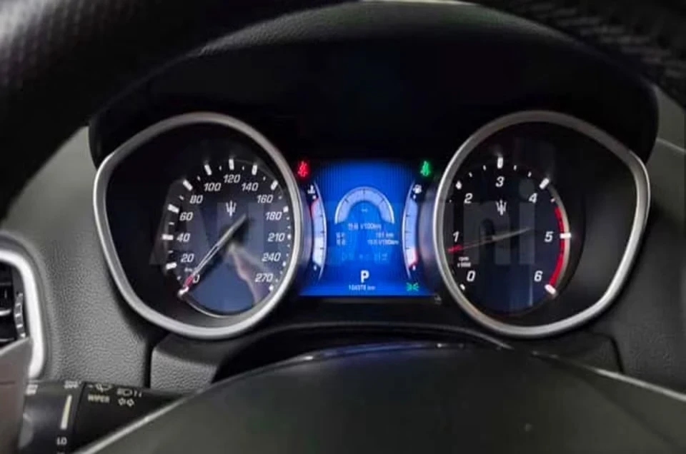 Maserati Ghibli, снимка 11 - Автомобили и джипове - 55743336