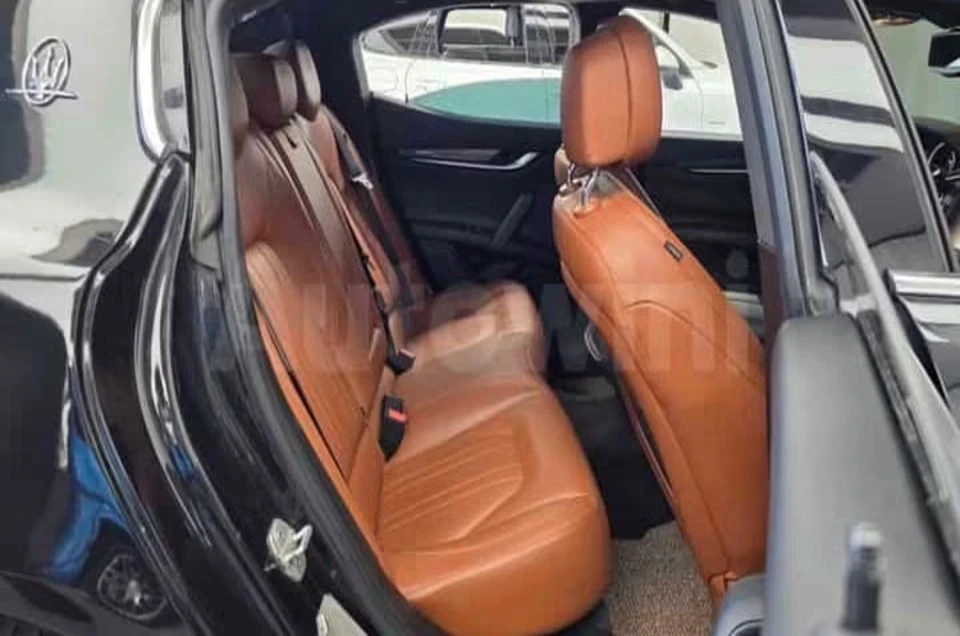 Maserati Ghibli, снимка 4 - Автомобили и джипове - 55743336