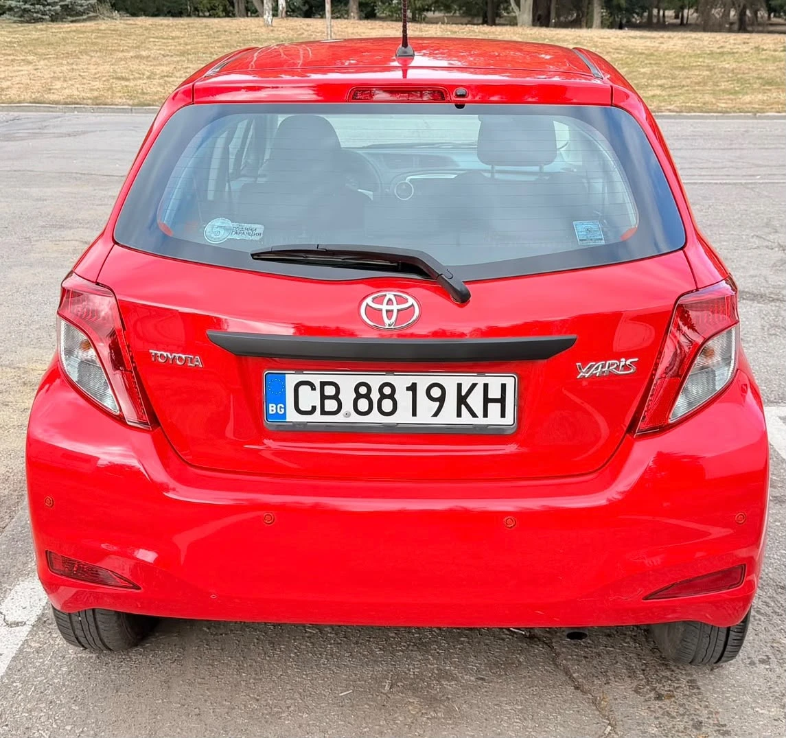 Toyota Yaris 1.3 VVT-I / 99к.с -42500км., снимка 5 - Автомобили и джипове - 56045943