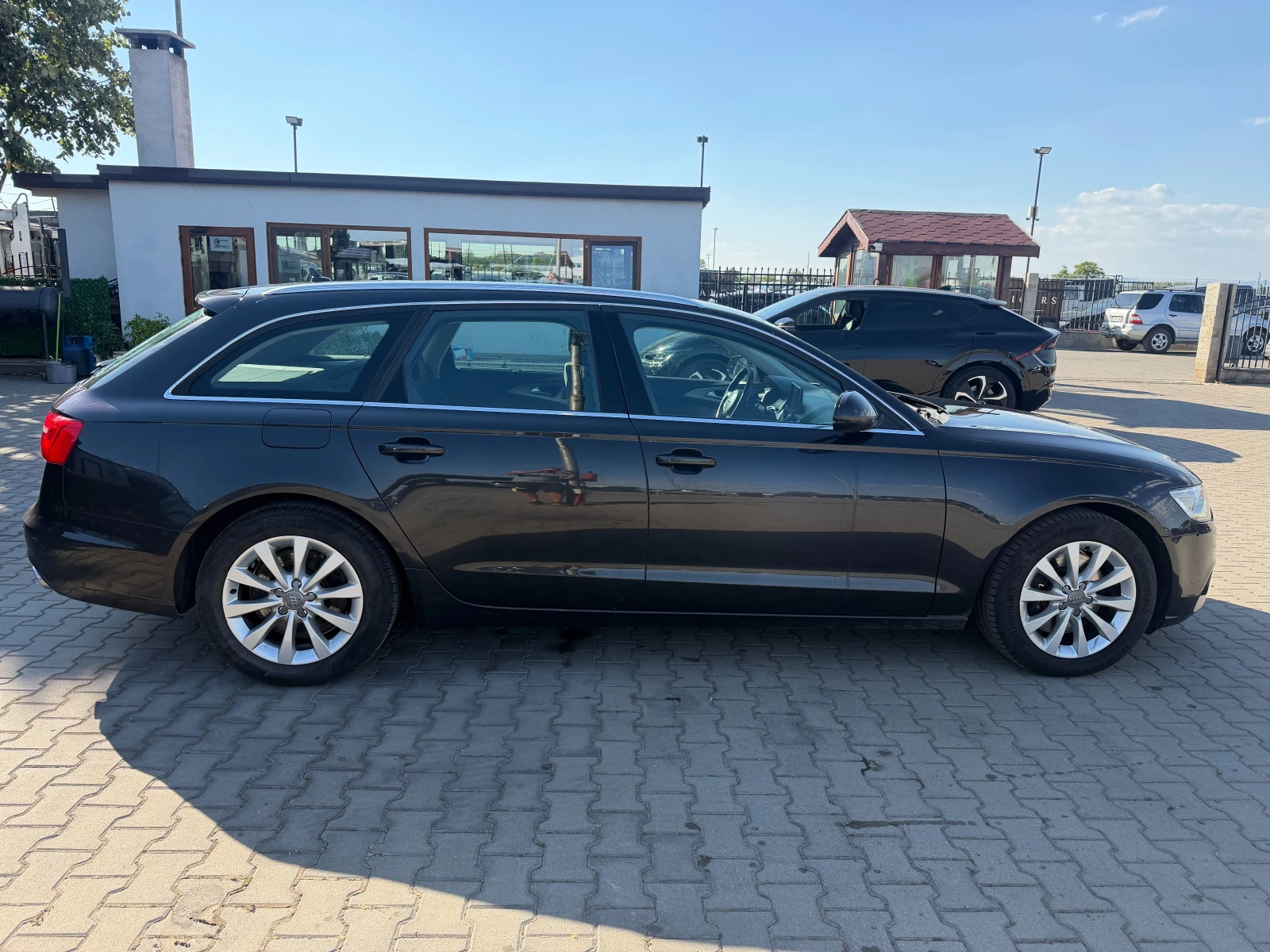 Audi A6 3.0TDI QUATTRO AVTOMAT/NAVI EURO 5, снимка 5 - Автомобили и джипове - 56119717