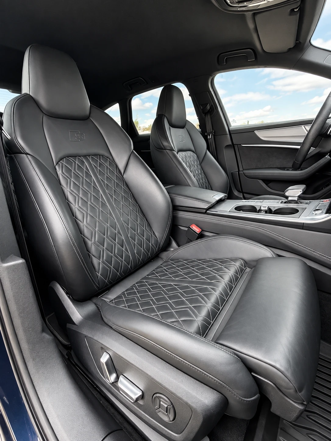 Audi S6 MATRIX| RS| VIRTUAL| B&O| 360| FULL| ЛИЗИНГ, снимка 6 - Автомобили и джипове - 56168516