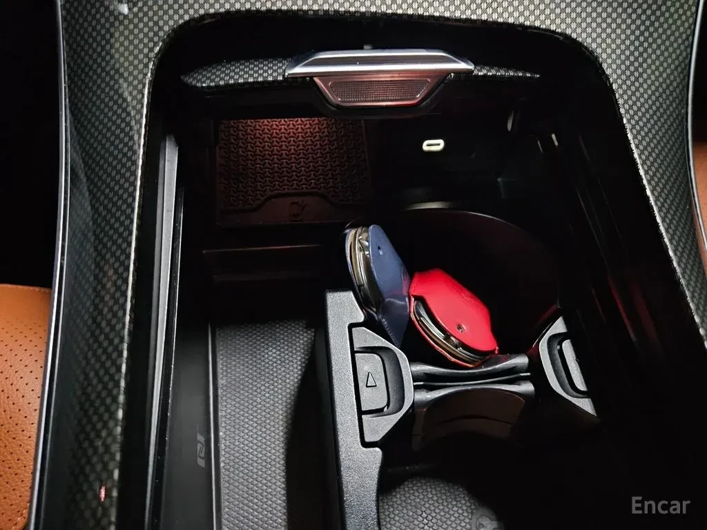Mercedes-Benz C 300 AMG* LINE* BURMESTER* ОБДУХВАНЕ* ДИСТРОНИК* , снимка 12 - Автомобили и джипове - 56186082