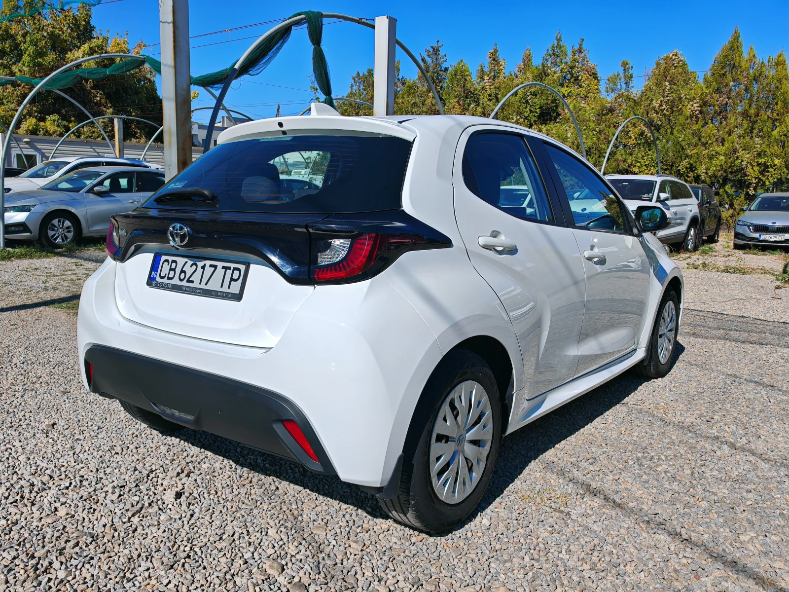 Toyota Yaris 1.5i , снимка 3 - Автомобили и джипове - 56360688