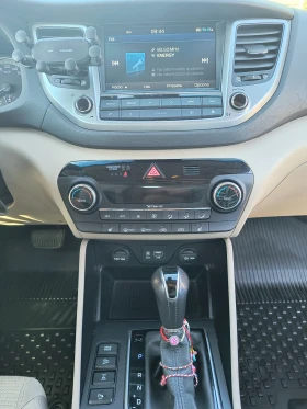 Hyundai Tucson 4WD, снимка 9