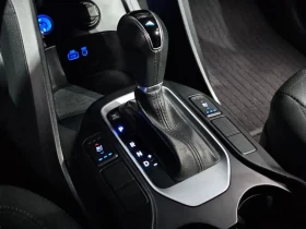 Hyundai Santa fe 2.0 2Wd Premium, снимка 9