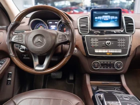 Mercedes-Benz GLS 350 4Matic 9G-TRONIC AMG Line, снимка 12