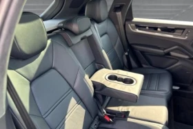 Porsche Cayenne Turbo E-Hybrid = Sport Design = Гаранция - 309340 лв. / 158163.03 € - 58162294 11