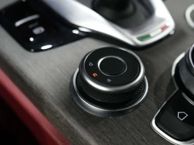 Alfa Romeo Stelvio * CARFAX * ЦЕНА ДО БГ, снимка 14